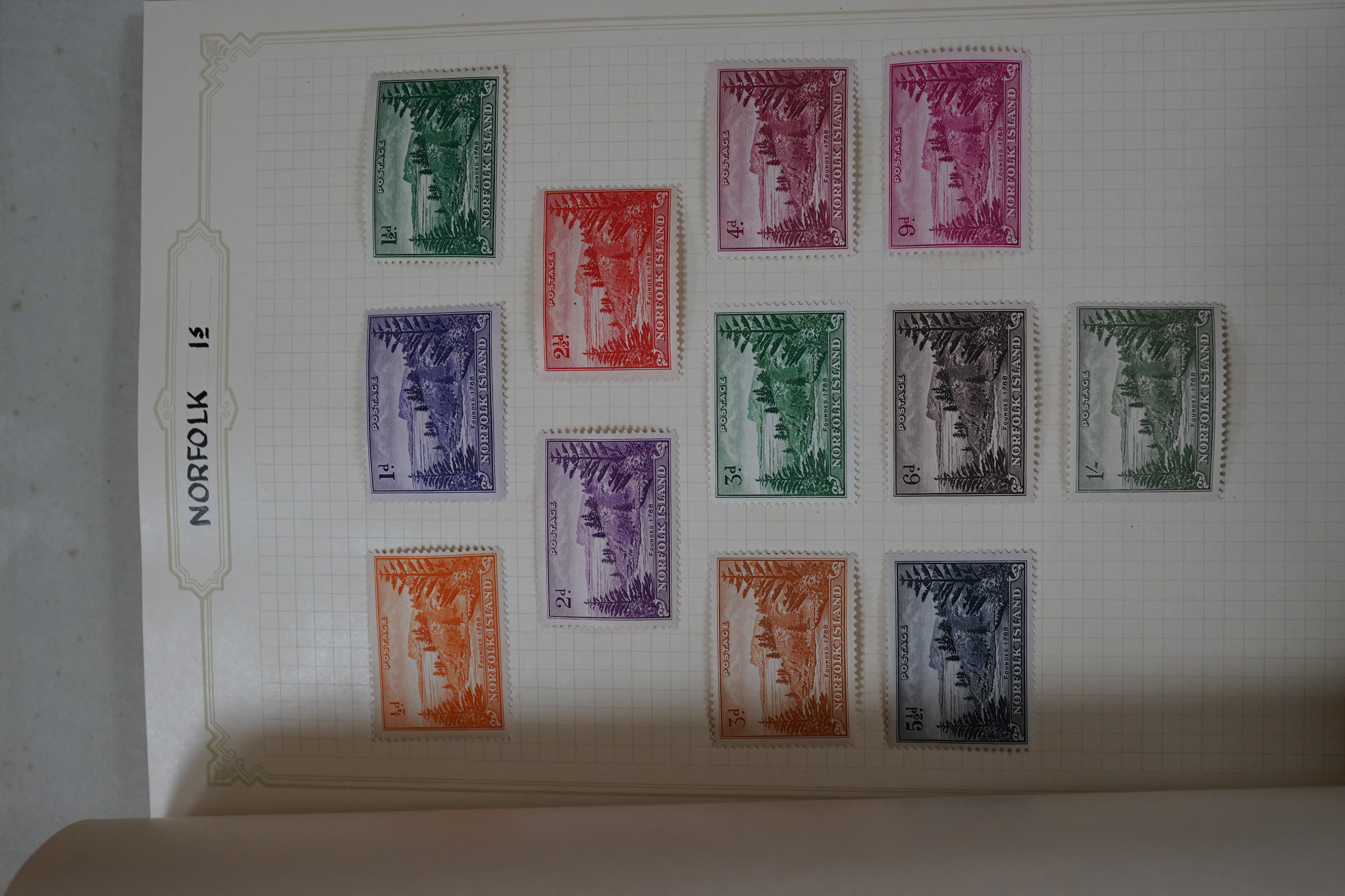 A quantity of various stamps in albums and loose. Condition - varies